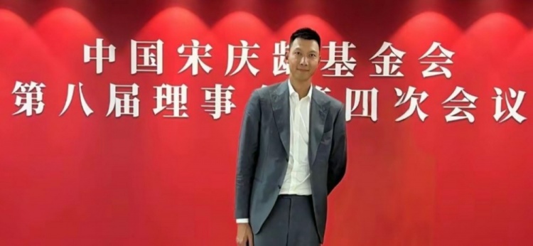  時(shí)隔5個(gè)月首次公開露面！大河報(bào)：易建聯(lián)關(guān)聯(lián)公司成被執(zhí)行人