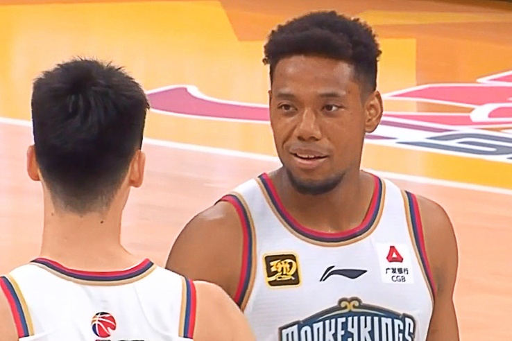  手感不錯！祝銘震半場6中4&3記三分拿下11分4籃板